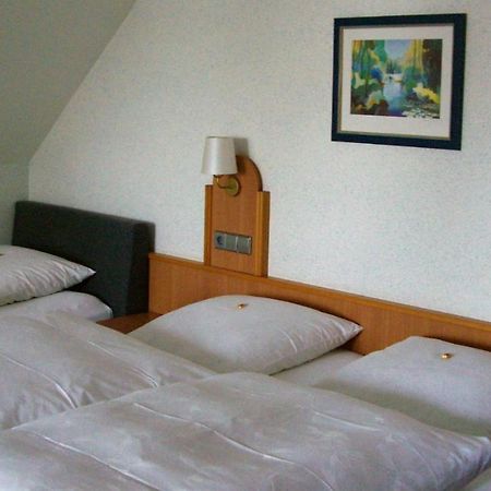 Gasthaus Zum Baeren Gaestehaus Wittighausen Kültér fotó