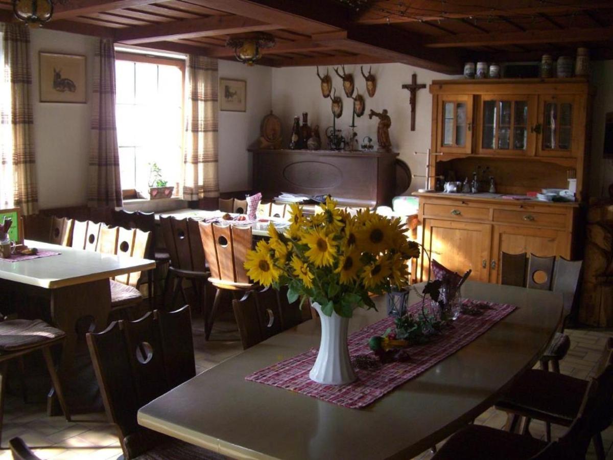 Gasthaus Zum Baeren Gaestehaus Wittighausen Kültér fotó